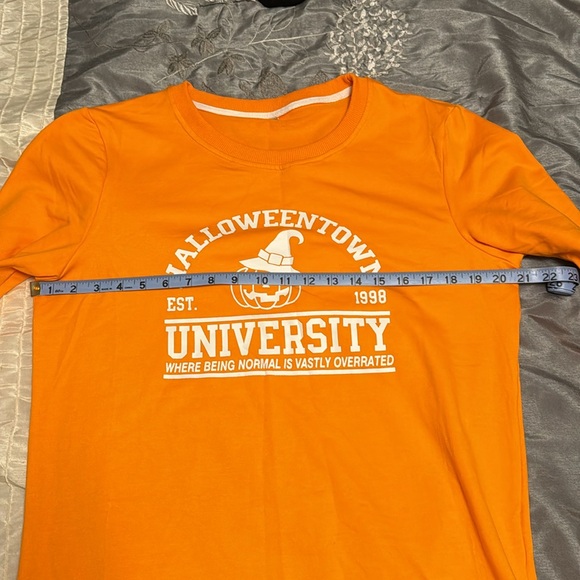 Brand new women’s size large fall sweatshirt. - Picture 4 of 4